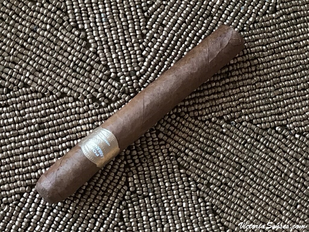 дегустация сигар: сигара Por Larrañaga Petit Coronas кубинские. Cigar review Por Larrañaga Petit Coronas cuban cigars